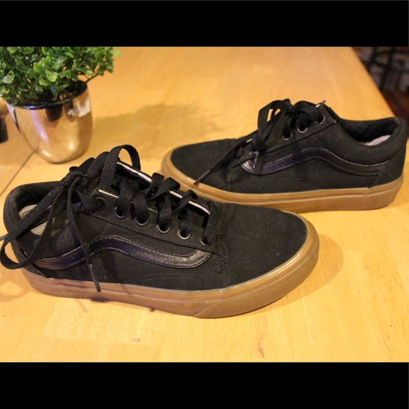 black and tan vans